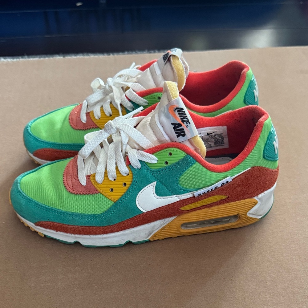 Nike Air Colorful Sneakers with Green and Red